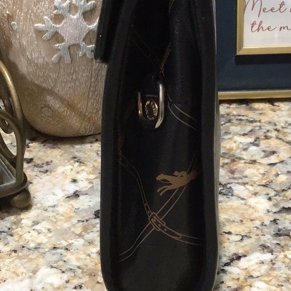 Longchamp Flap Crossbody - Picture 5 of 11